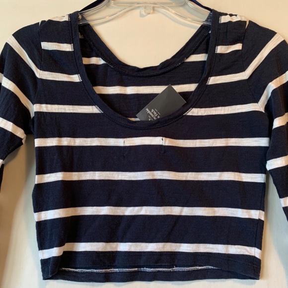 Abercrombie & Fitch Navy Blue Striped L.Sleeve Crop Top Size XS - Picture 6 of 8